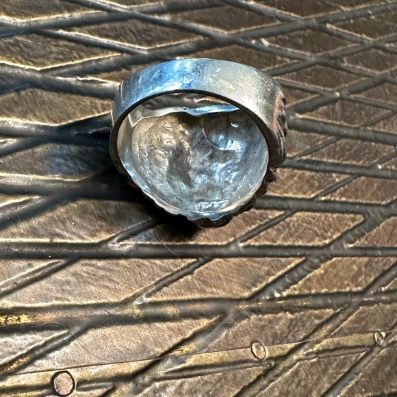 Sterling Lion ring size 10 - Picture 4 of 10